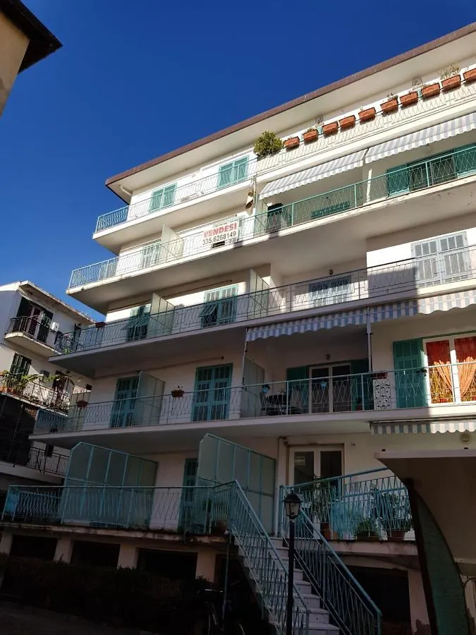 Apartment Case Azzurro Arma di Taggia Italy