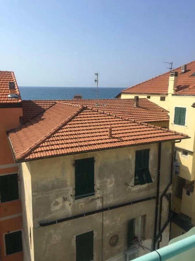 Case Azzurro Arma di Taggia