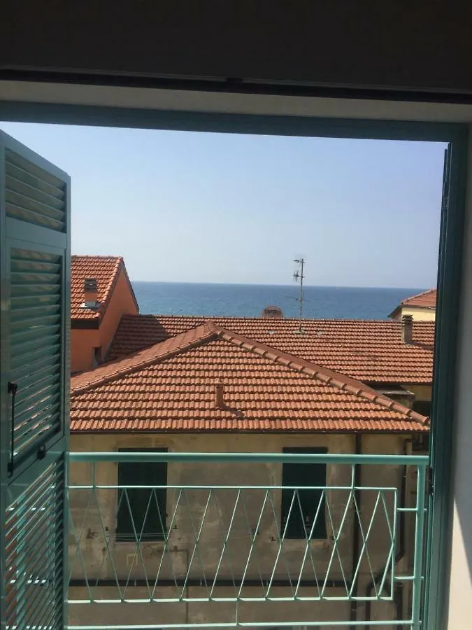 Case Azzurro Arma di Taggia
